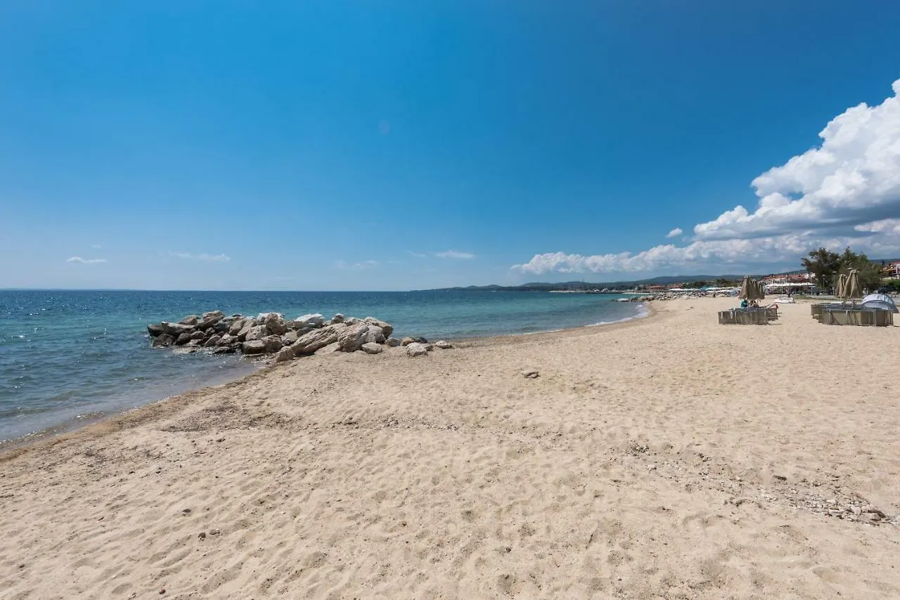 Nikiti Maisonette On The Beach By Luxlikehome 0*, Nikiti (Sithonia)